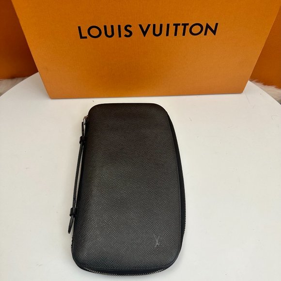 💎✨BEAUTIFUL✨💎Auth Louis Vuitton Taiga Organizer Long Wallet - Picture 5 of 16